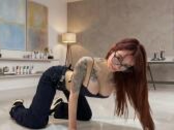 Alicia_Hall
