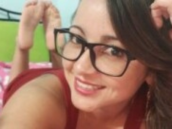 AnieHorny