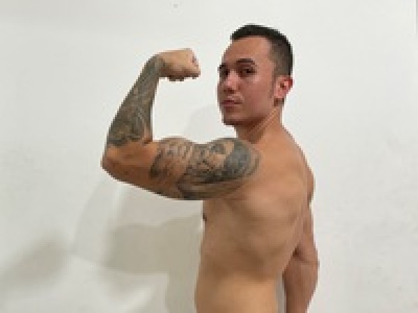 Jon_Strikerr