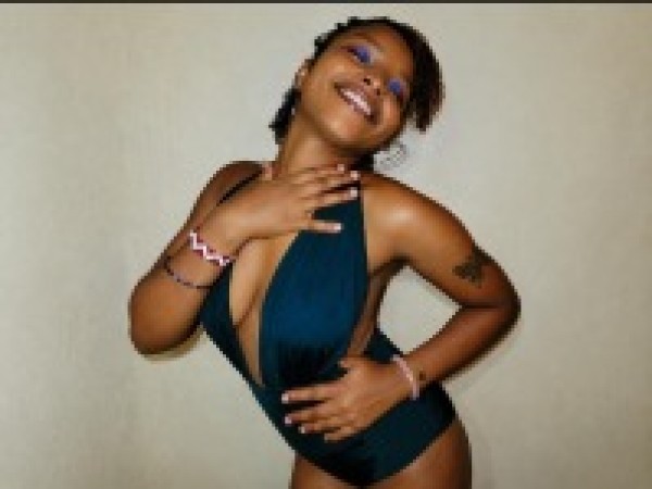 Priyaa