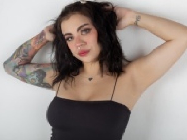 Succubus_Dolly