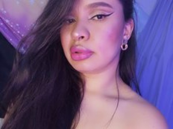 dannia-smith