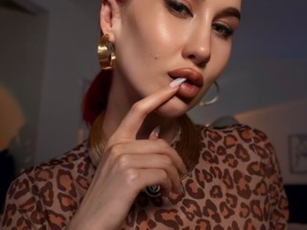 Alexa_aaa