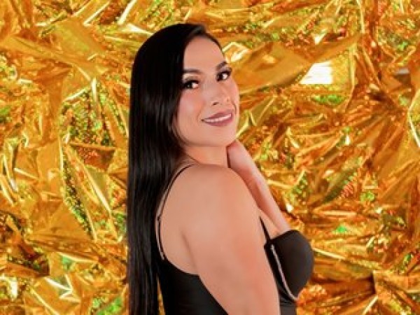 Aliaandadara1