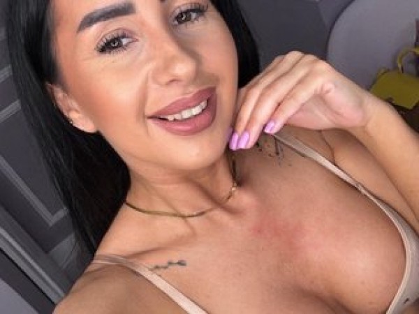 AnnaRhodes