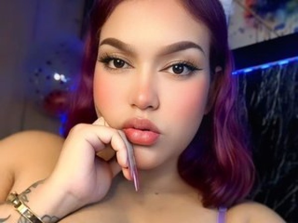 Bellota_Girl