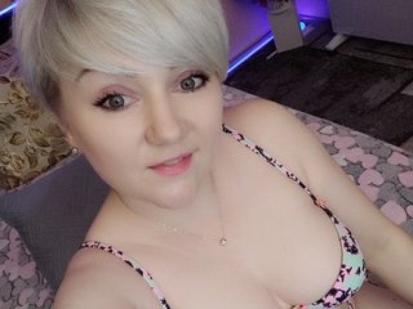 Blond_Pearl