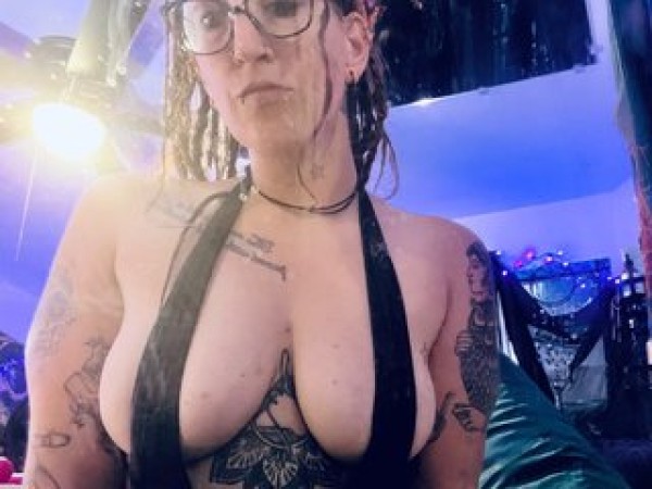 FeralLux33x