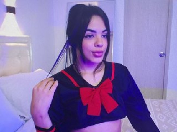 Lara_Bennett