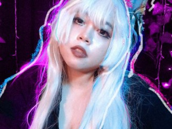 MiylandraaXO