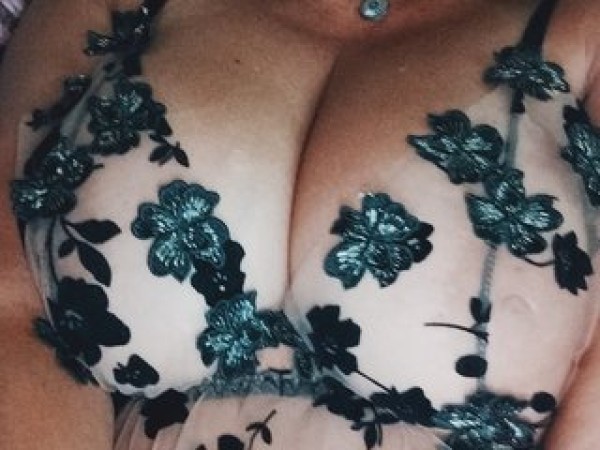 sexywitch6969