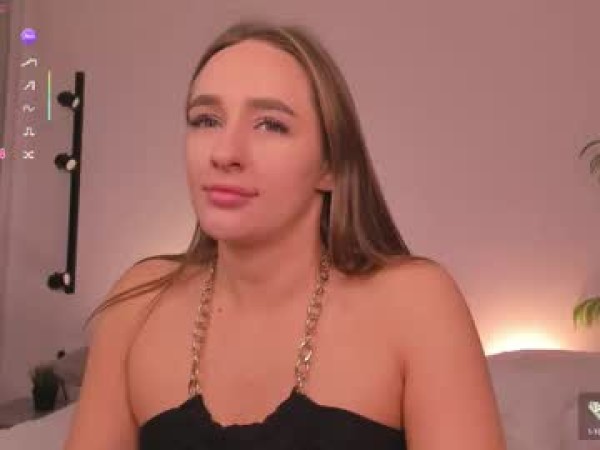 alicia_edwards
