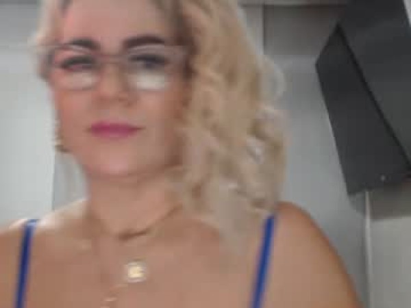 angelinna_12