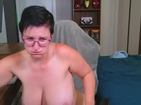 curvyjules69