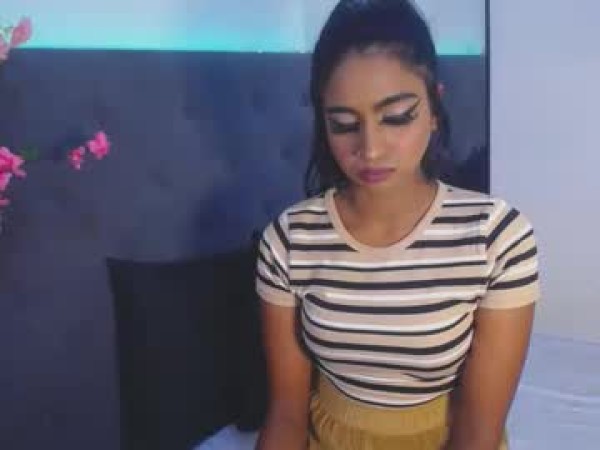delilah_blazee