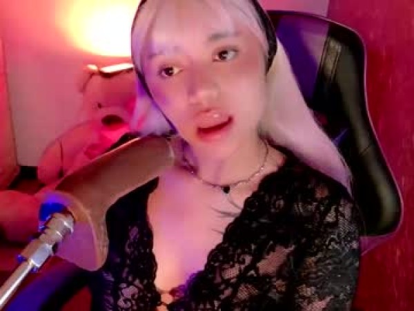 scarlet_gold